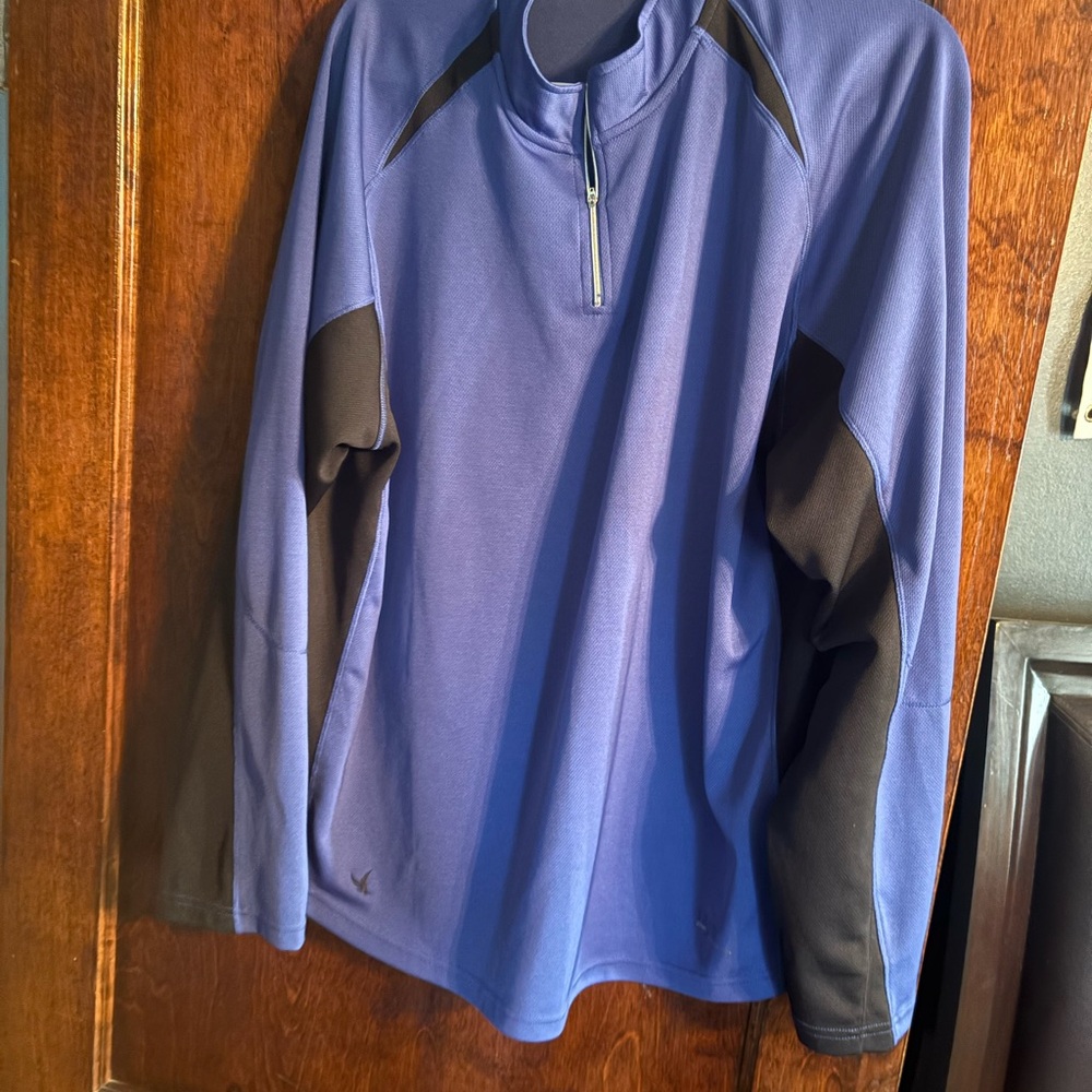 Izod Men's Blue and Black Lightweight Jacket